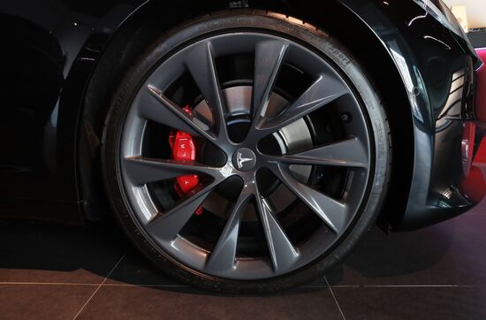 Moscow Tesla Club motor show