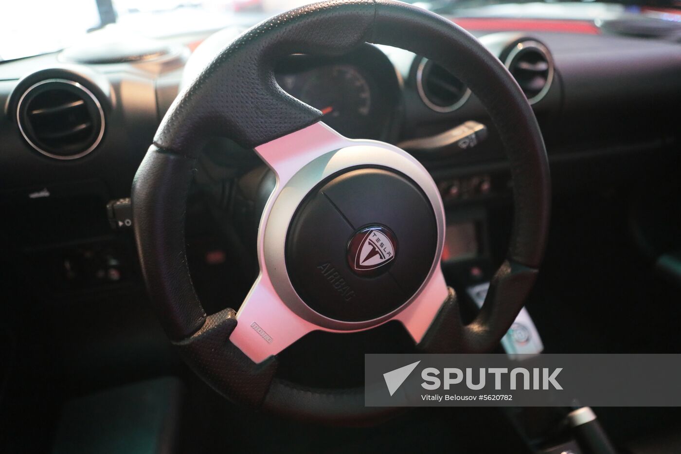 Moscow Tesla Club motor show