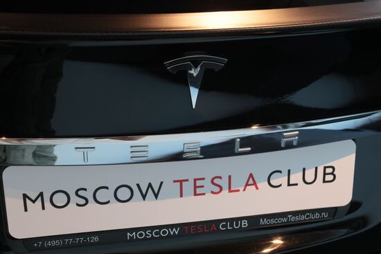 Moscow Tesla Club motor show