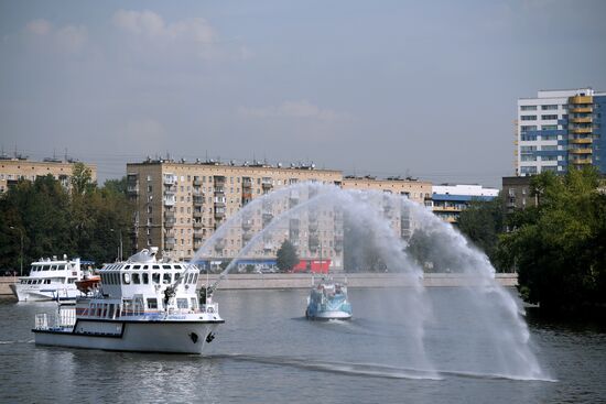 Firefighting and rescue boat at Paveletskaya Embankment