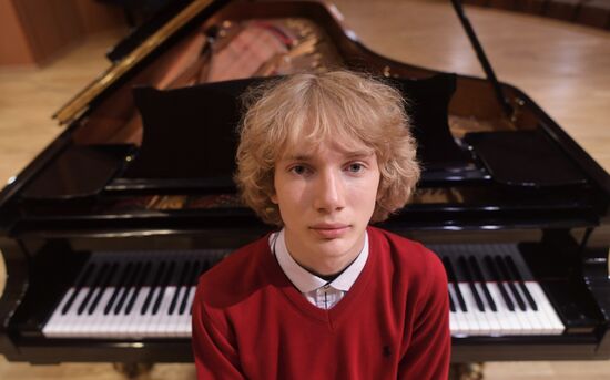 Ivan Bessonov, winner of "classical Eurovision"