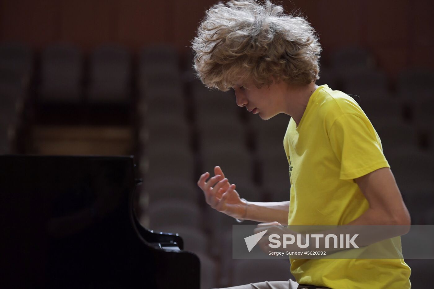Ivan Bessonov, winner of "classical Eurovision"