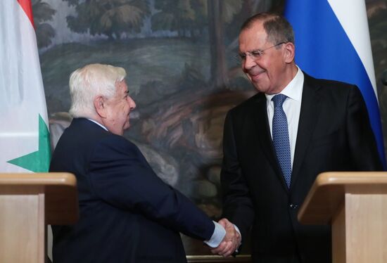 Russian, Syrian Foreign Ministers Lavrov and Muallem meeting
