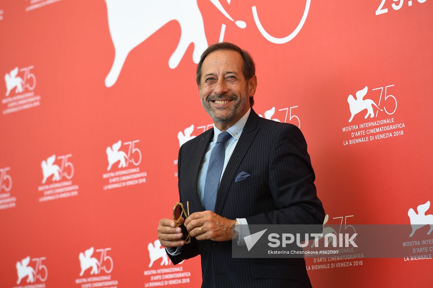Actor Guillermo Francella during a photo call for Mi Obra Maestra (My Masterpiece) at the 75th Venice Film Festival. Location: Italy, Venice. Author: Ekaterina Chesnokova/Sputnik. 75th Venice Film Festival. Day two