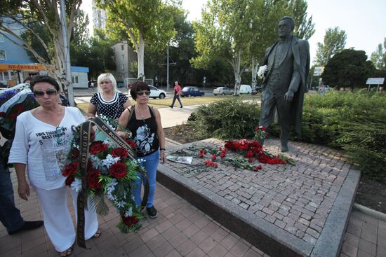 Flowers in memory of Iosif Kobzon