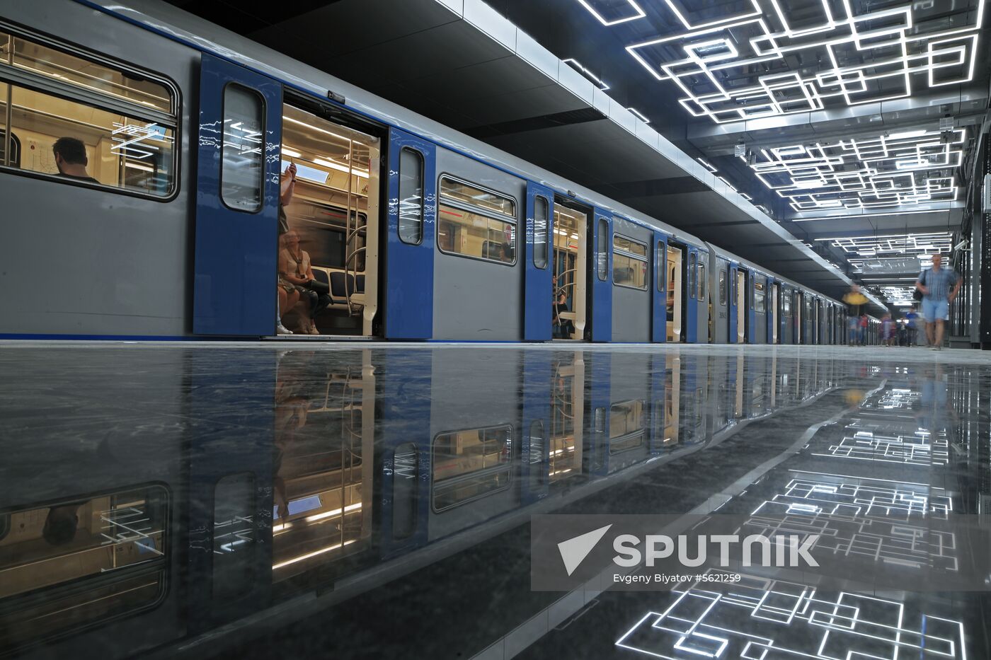 Moscow Mayor Sobyanin unveils new metro section