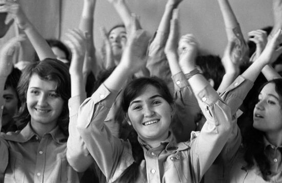 Saluting the Victory children's festival
