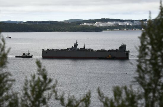 Gromky corvette arrives in Vladivostok