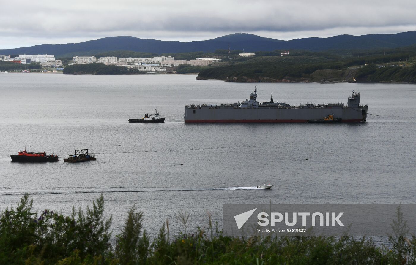 Gromky corvette arrives in Vladivostok