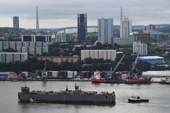 Gromky corvette arrives in Vladivostok