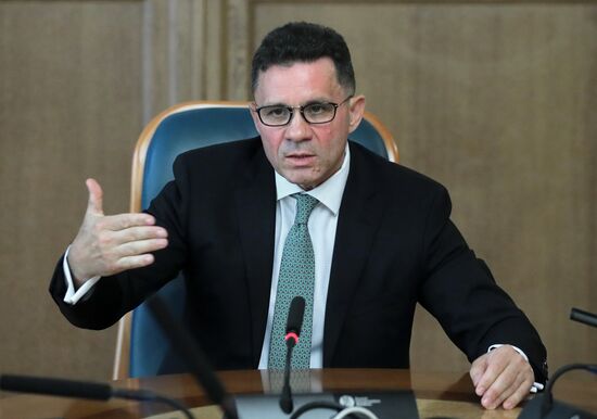 Introduction of new director of Russian State Library