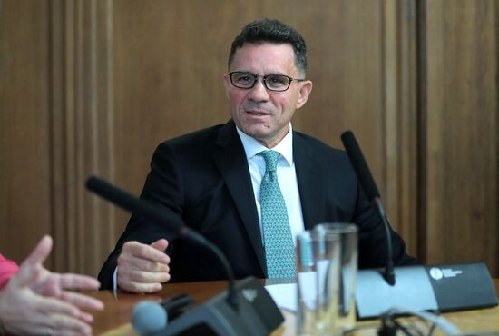 Introduction of new director of Russian State Library