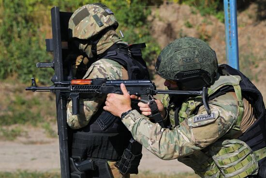 Training of Special Purpose Police Unit of Belgorod Region's National Guard