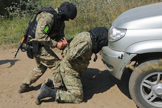Training of Special Purpose Police Unit of Belgorod Region's National Guard