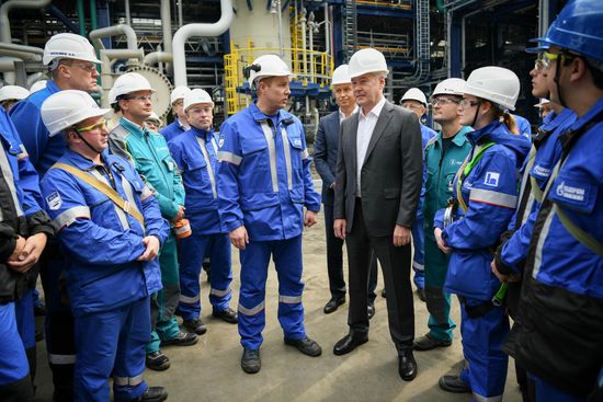 Moscow Mayor Sergei Sobyanin visits Moscow Oil Refinery