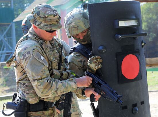 Training of Special Purpose Police Unit of Belgorod Region's National Guard