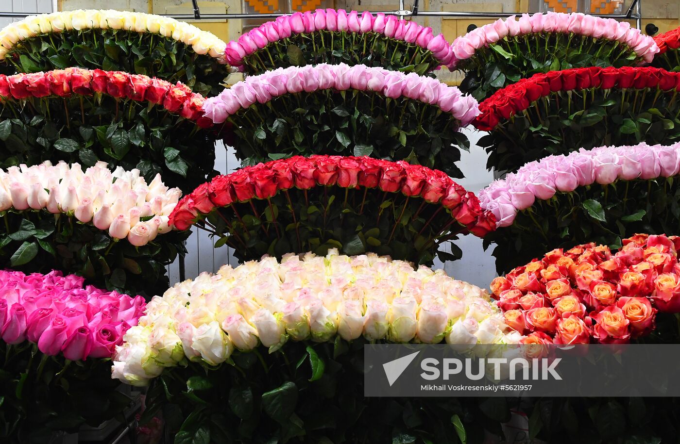 Selling flowers ahead of school year