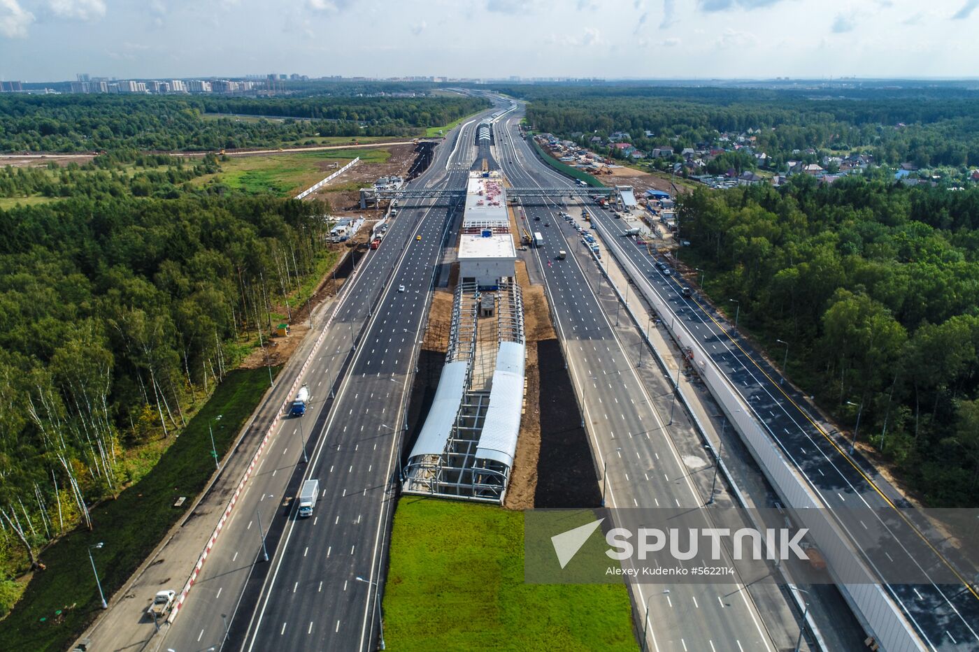 Construction of transport infrastructure facilities in New Moscow