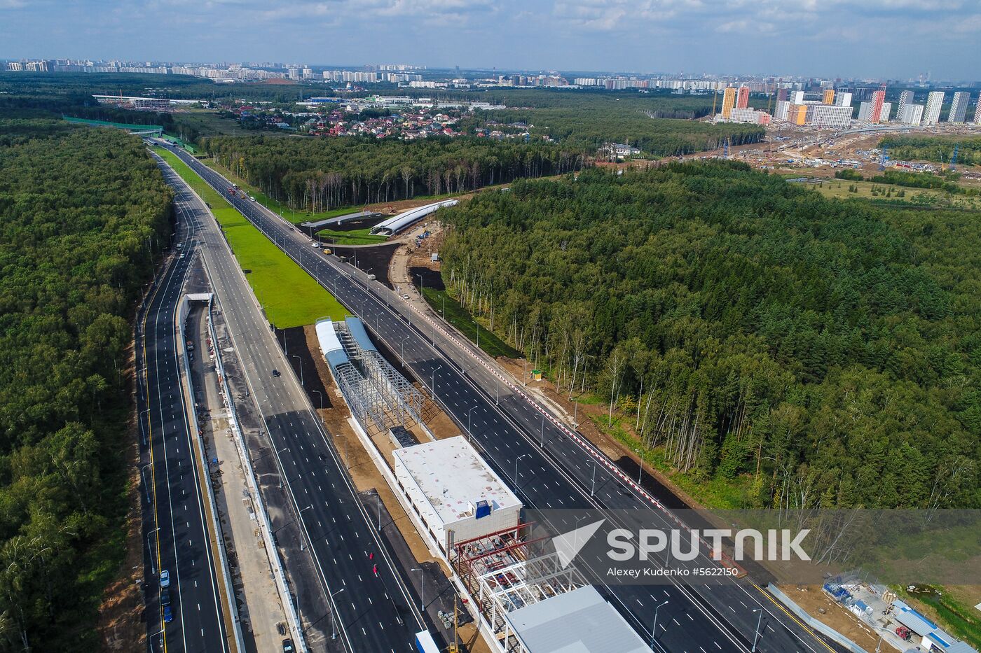 Construction of transport infrastructure facilities in New Moscow