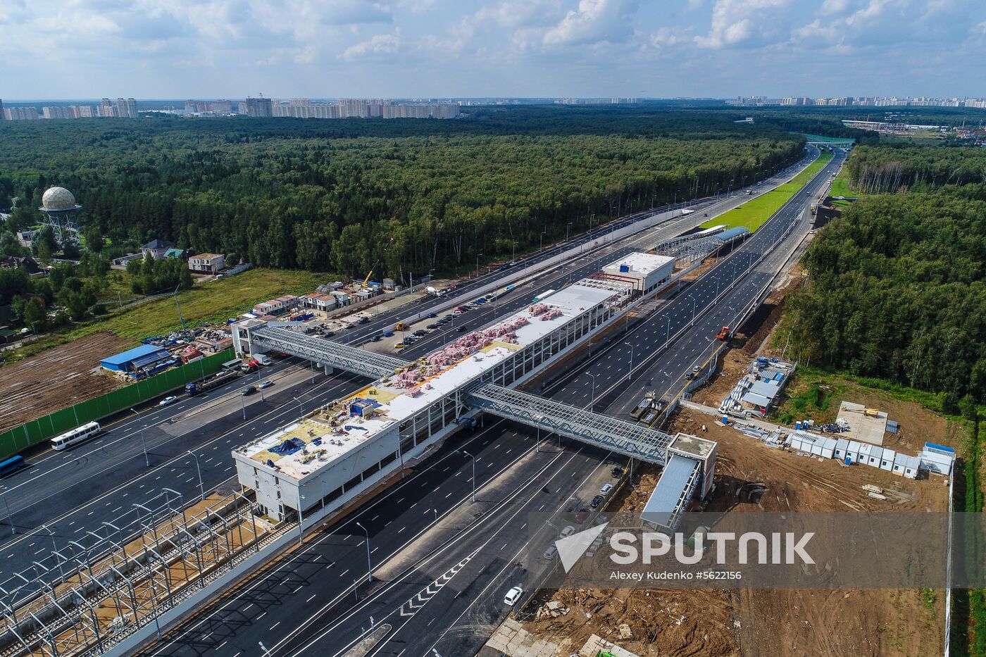 Construction of transport infrastructure facilities in New Moscow