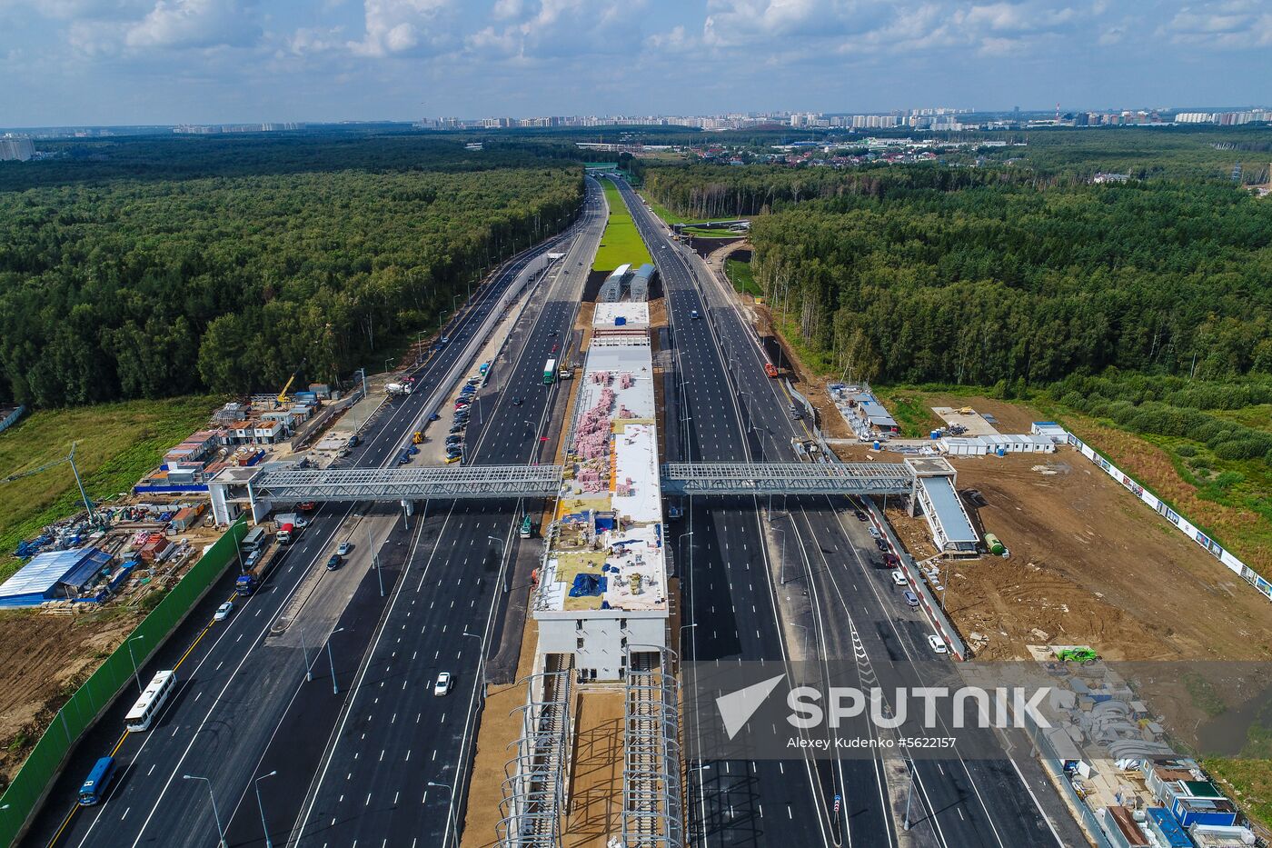 Construction of transport infrastructure facilities in New Moscow