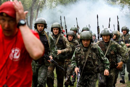 Qualification tests for earning right to wear crimson beret in Irkutsk