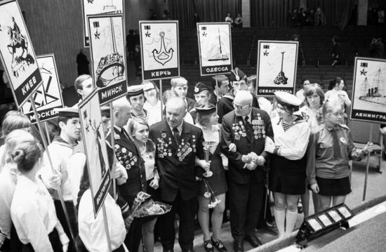 Saluting the Victory children's festival