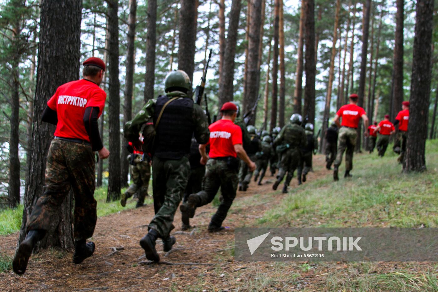 Qualification tests for earning right to wear crimson beret in Irkutsk
