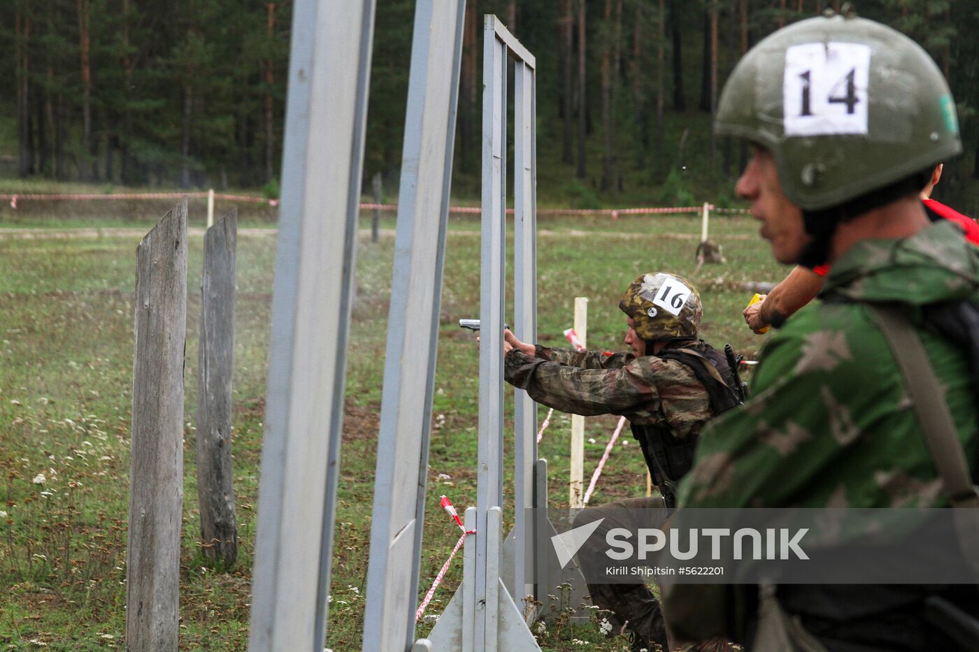 Qualification tests for earning right to wear crimson beret in Irkutsk