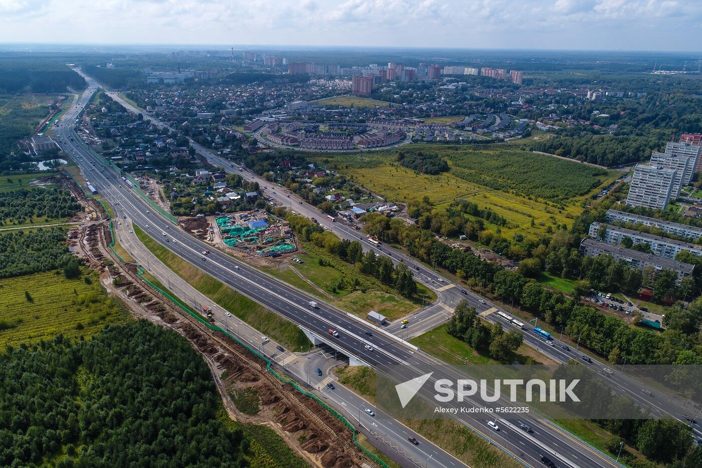 Construction of transport infrastructure facilities in New Moscow