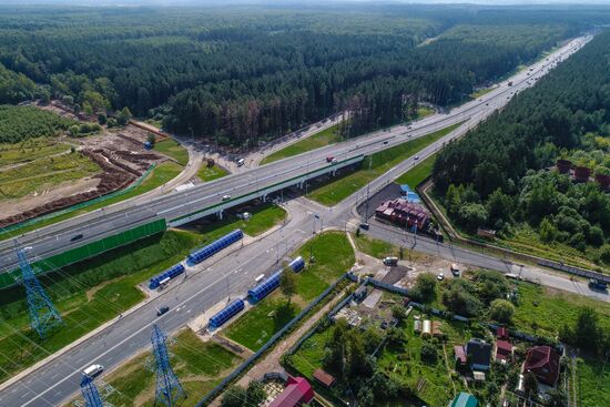 Construction of transport infrastructure facilities in New Moscow