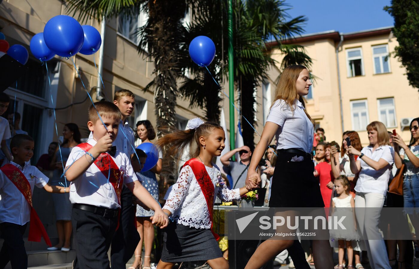 School year begins across Russia