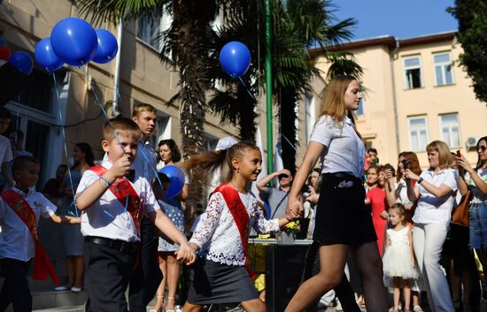 School year begins across Russia