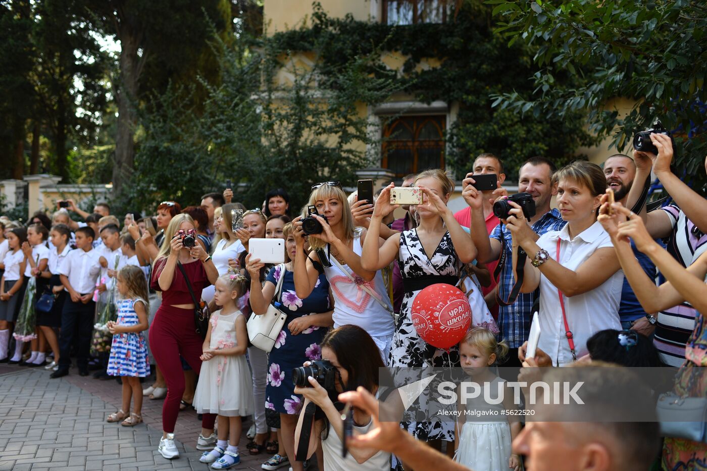 School year begins across Russia