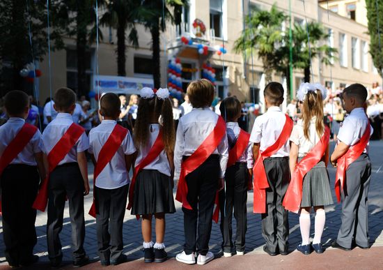 School year begins across Russia