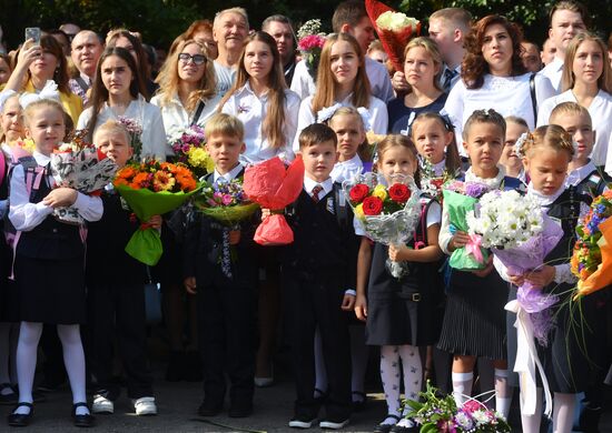 School year begins across Russia