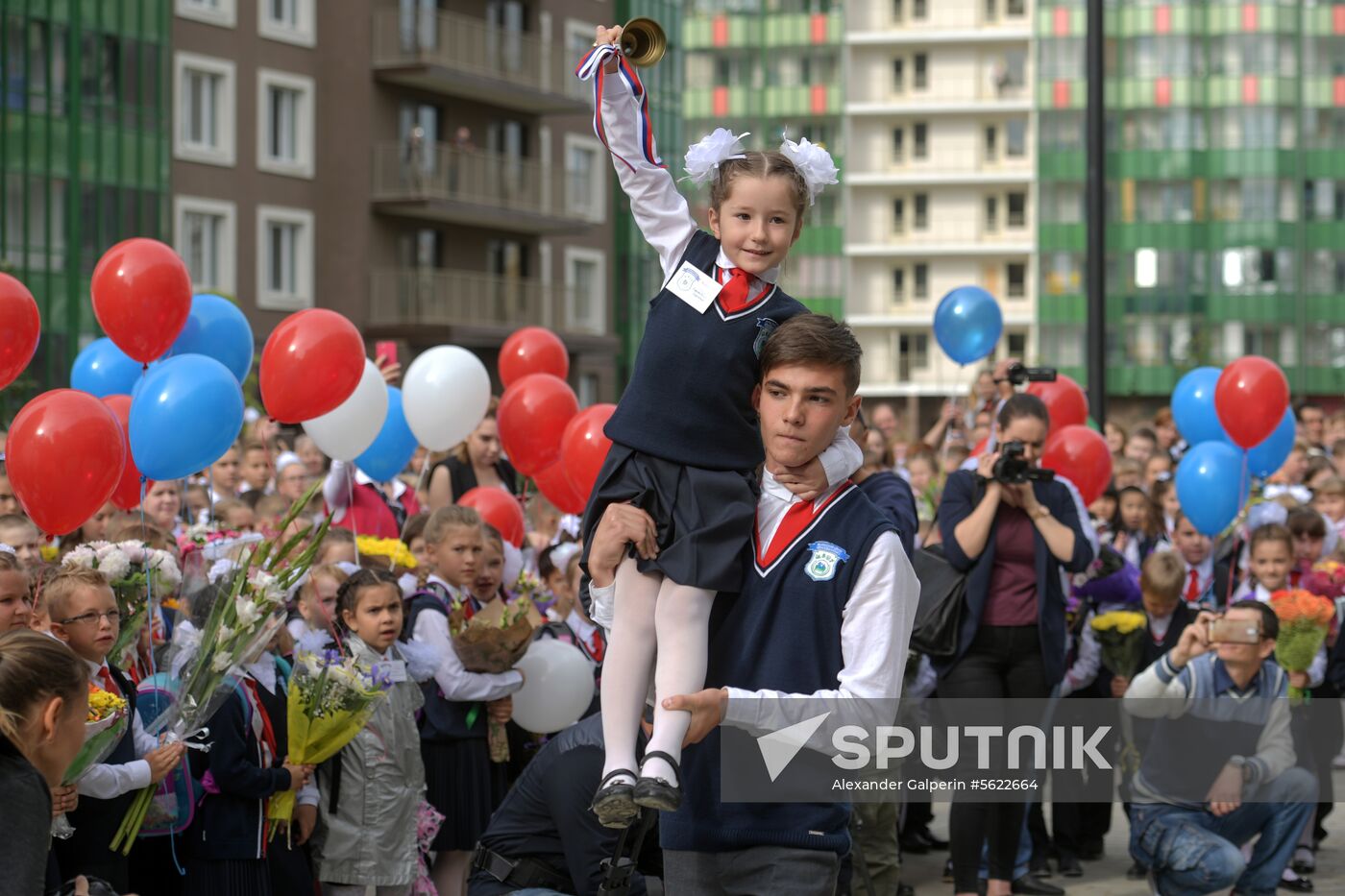 School year begins across Russia