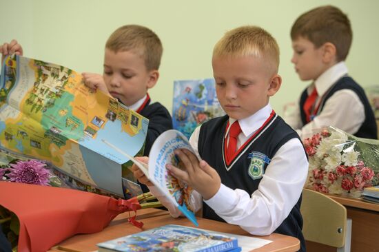 School year begins across Russia