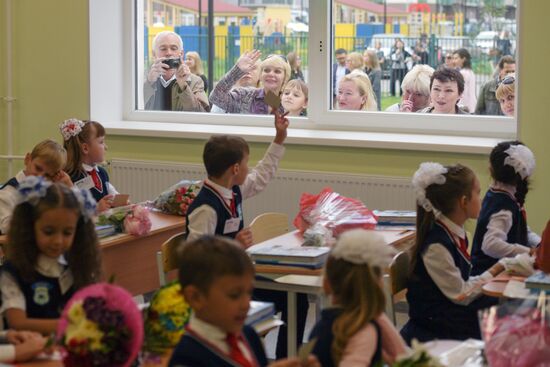School year begins across Russia