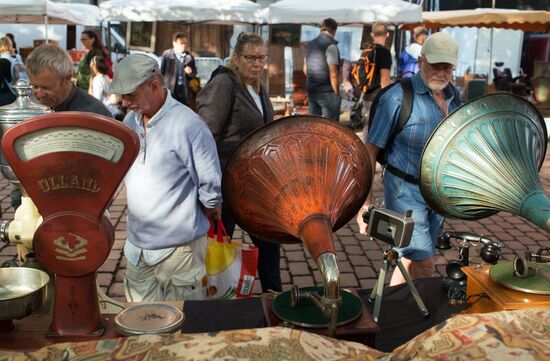 Europe's largest flea market opens in Lille