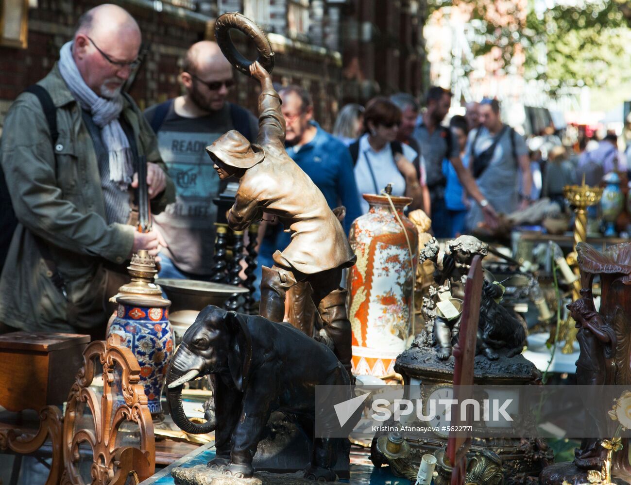 Europe's largest flea market opens in Lille