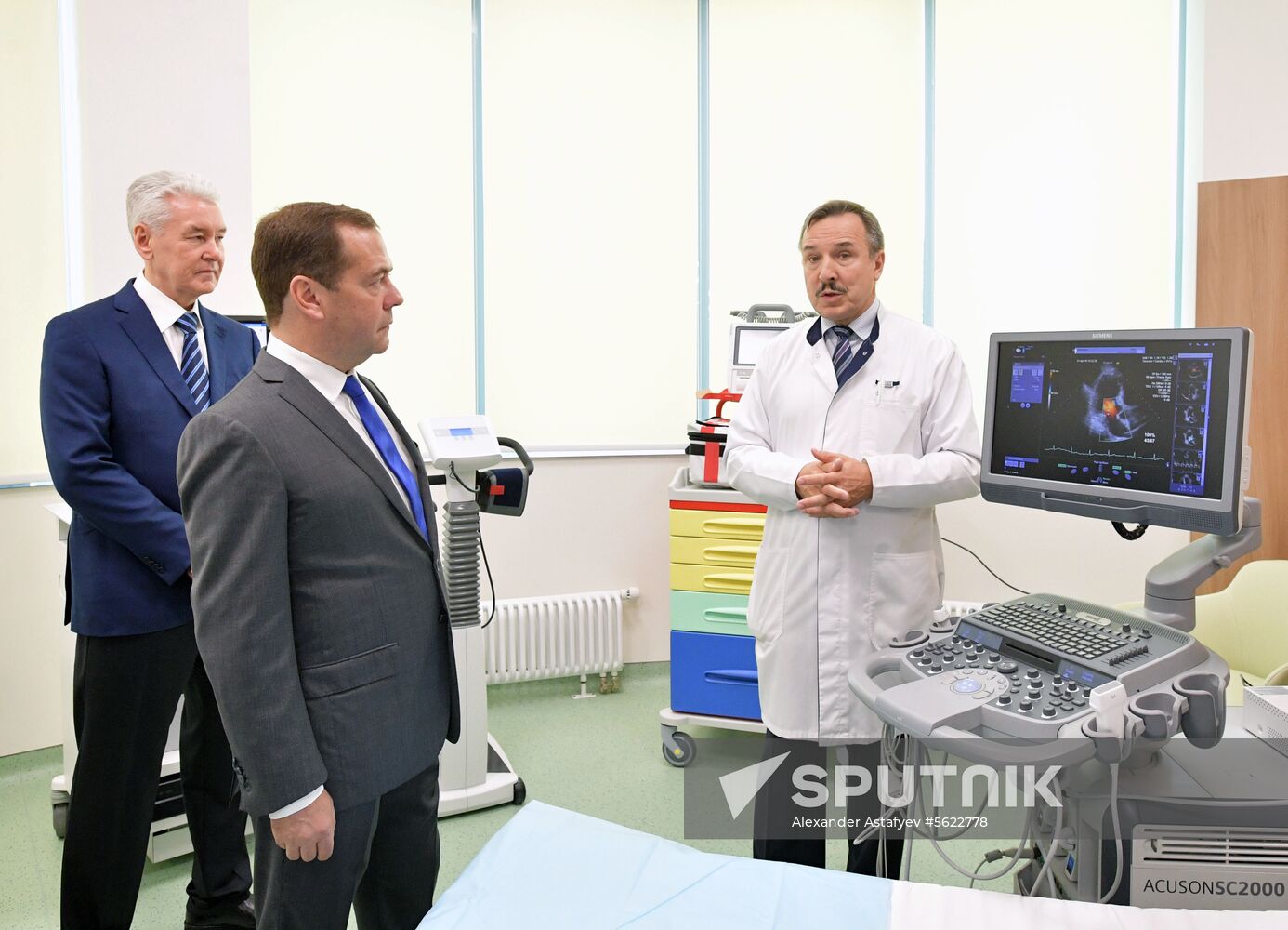 Russian Prime Minister Dmitry Medvedev visits Skolkovo Technopark