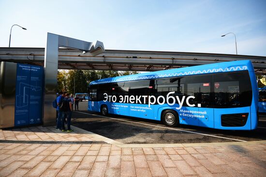 First electric buses commissioned in Moscow