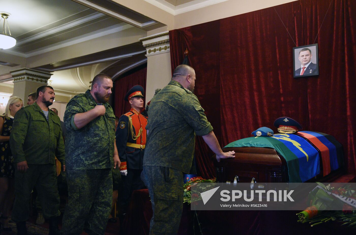 Bidding last respects to Donetsk People's Republic Head Alexander Zakharchenko