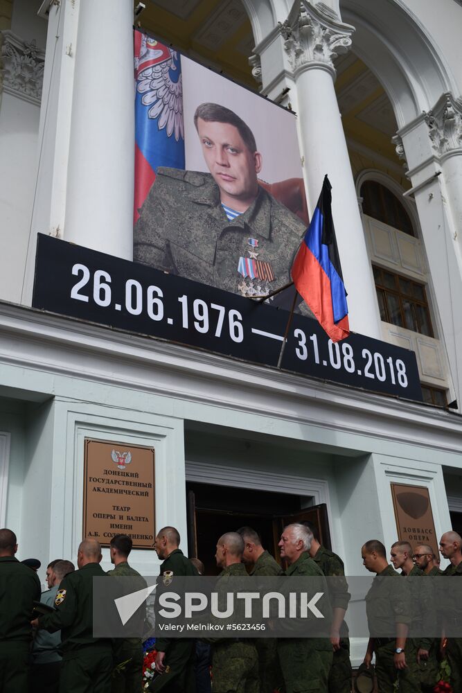 Bidding last respects to Donetsk People's Republic Head Alexander Zakharchenko