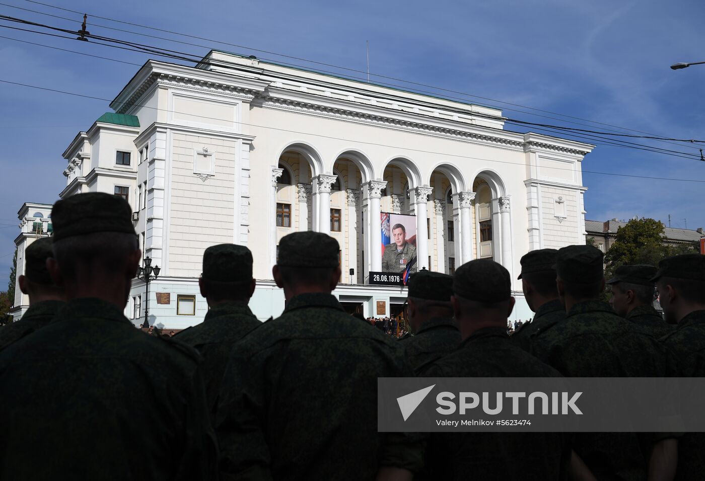 Bidding last respects to Donetsk People's Republic Head Alexander Zakharchenko