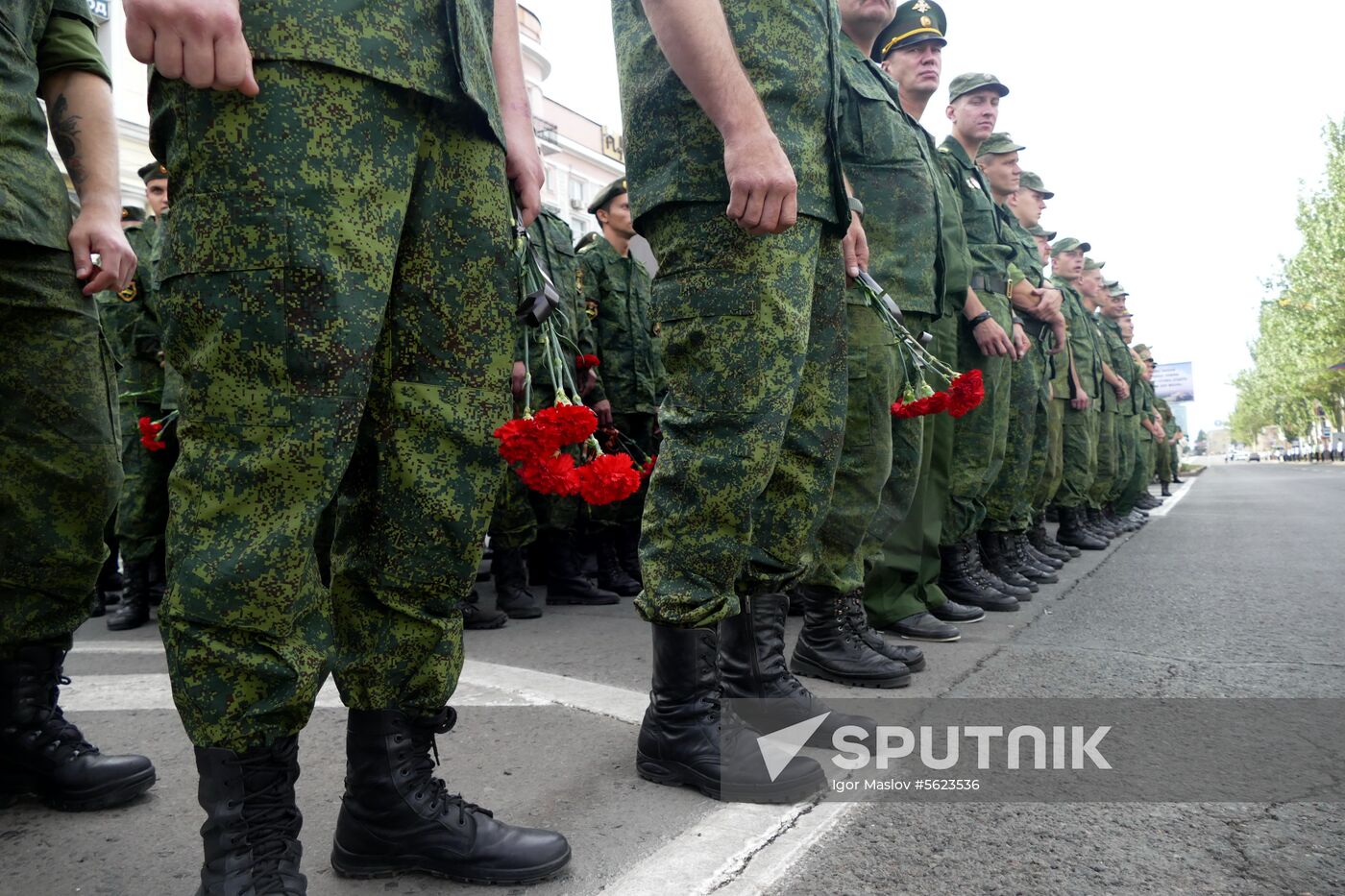 Bidding last respects to Donetsk People's Republic Head Alexander Zakharchenko