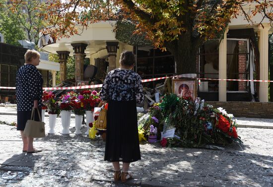 Bidding last respects to Donetsk People's Republic Head Alexander Zakharchenko