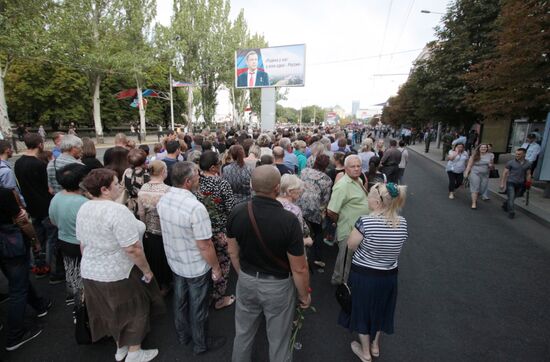 Bidding last respects to Donetsk People's Republic Head Alexander Zakharchenko