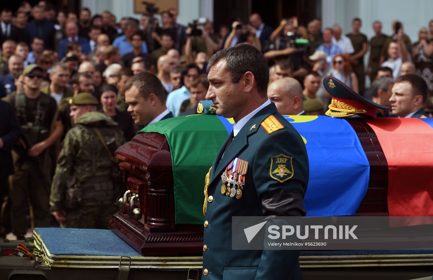 Bidding last respects to Donetsk People's Republic Head Alexander Zakharchenko